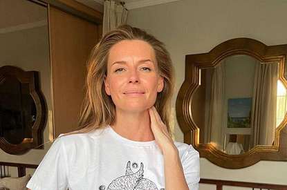 «Почему вы меня ненавидите?»: Любовь Толкалина ответила на критику ее откровенных снимков