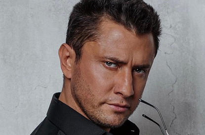 Вызвали в суд: Павел Прилучный останется без загородного дома из-за скандального развода