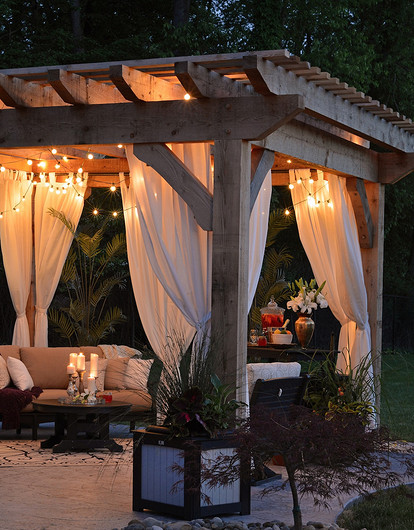 Как обустроить беседку на даче, чтобы в ней было уютно даже осенью