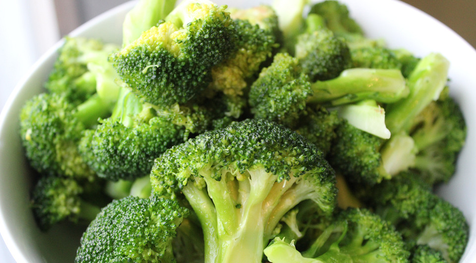 Брокколи: за что стоит полюбить этот овощ + 7 вкусных рецептов