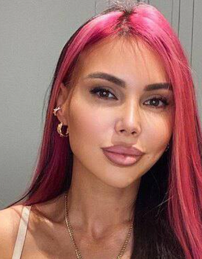 Горячо: Оксана Самойлова снялась топлес