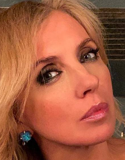 Первое фото сына: Светлана Бондарчук стала мамой в третий раз