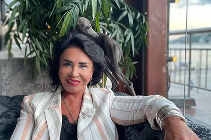 «Красивая пара»: Надежда Бабкина выложила совместный снимок с молодым другом