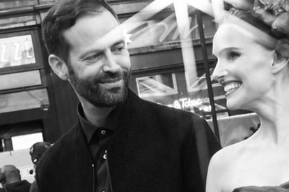 История любви Натали Портман и Бенжамена Мильпье: от знакомства в «Черном лебеде» до измены с активисткой