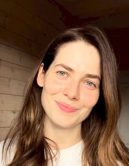 Юлия Снигирь призвала не дарить цветы учителям