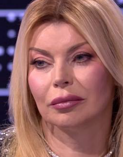 Прикована к кровати: Андрей Малахов навестил пострадавшую в аварии Ладу Дэнс (фото)