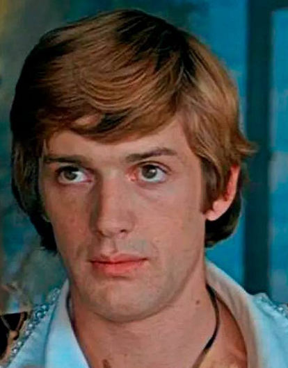 Вдова Александра Абдулова показала фото 16-летней дочери