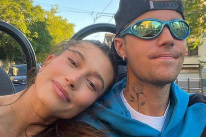 Хейли Бибер появилась на публике после слухов о беременности