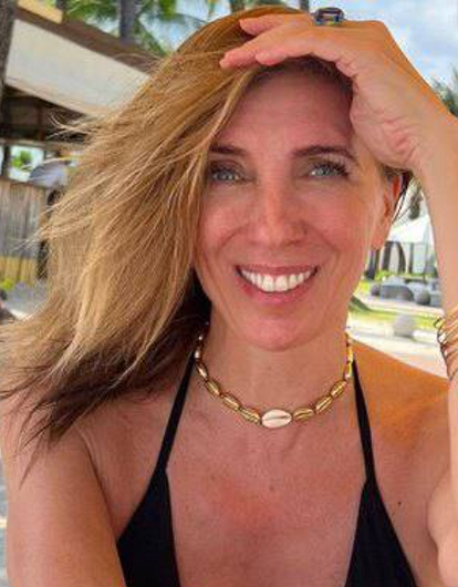 Светлана Бондарчук резко ответила хейтерам, которые ее критикуют за позднее материнство