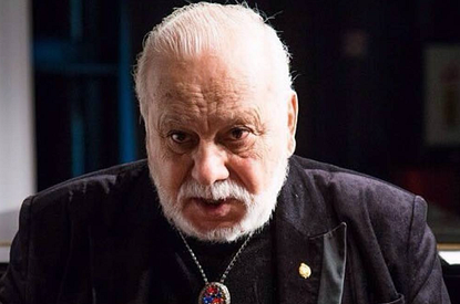 Молодая сиделка Бедроса Киркорова рассказала об отношениях с ним