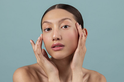 Гид по уходу за жирной кожей лица: как избавиться от блеска и воспалений