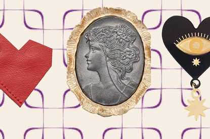 Совсем не прошлый век: 5 стильных и актуальных брошей