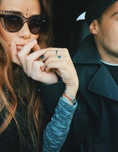 На рэпера Гуфа и Айзу с детьми напал вооруженный мужчина