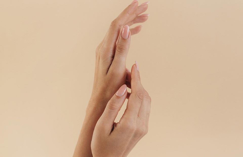 Как отрастить длинные и крепкие ногти: 4 секрета домашнего ухода