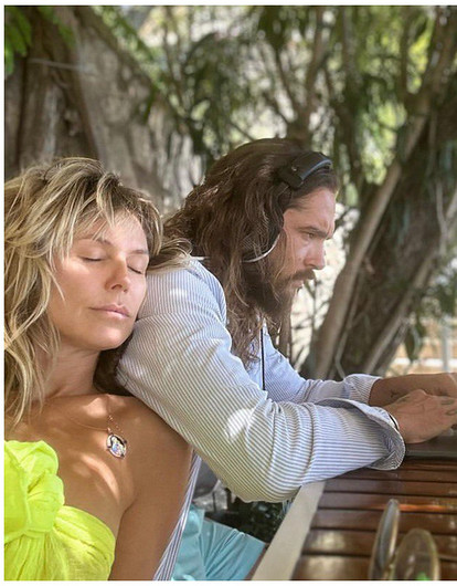 Нашли принца на белом коне: 5 знаменитостей, которые вышли замуж после 40 лет