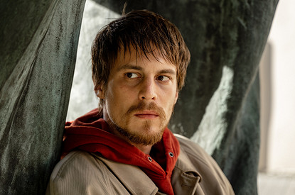 Иван Янковский сыграет Раскольникова в сериале «Преступление и наказание»