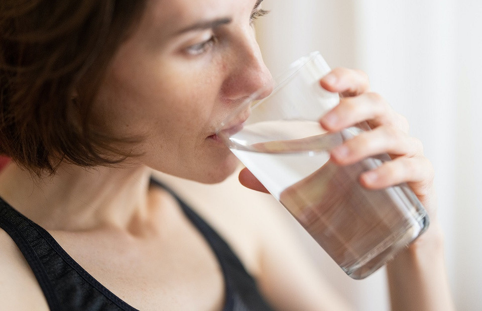 Почему постоянно хочется пить: 5 причин необъяснимой жажды