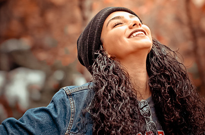 10 самых распространенных мифов об уходе за кожей в межсезонье, которые давно пора развеять