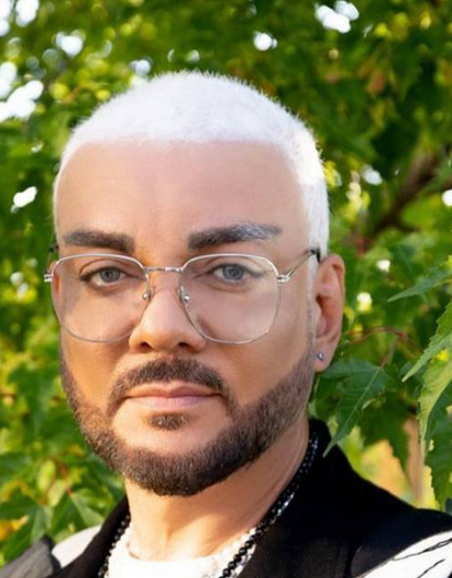 Филипп Киркоров вместе с детьми снялся в новых «Елках»