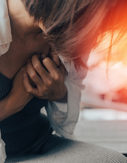 Боль в груди: 10 самых частых причин