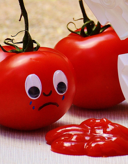 Как отстирать кетчуп: 7 способов спасти от пятен любую ткань