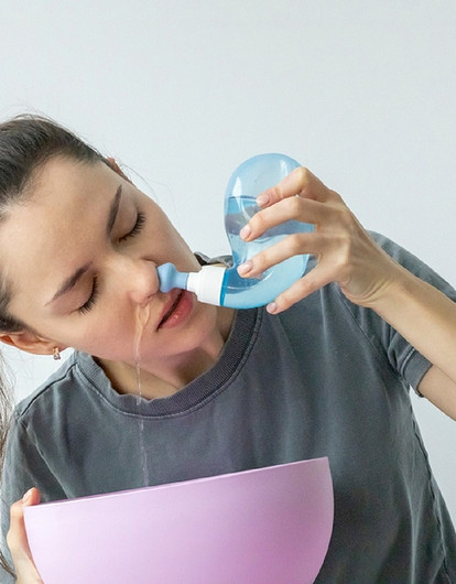 Как промыть нос от заложенности и насморка правильно