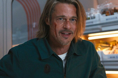 Брэд Питт столкнулся с отцом и братом Джоли, когда гулял с новой пассией (фото)