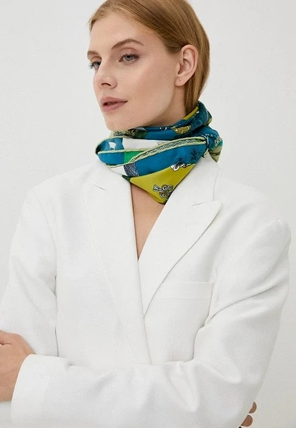 Как завязывать платок на шее: стильные лайфхаки и примеры для вдохновения