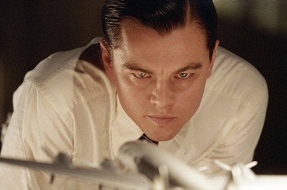 Леонардо Ди Каприо в молодости: лучшие фотографии и 10 интересных фактов о голливудском актере