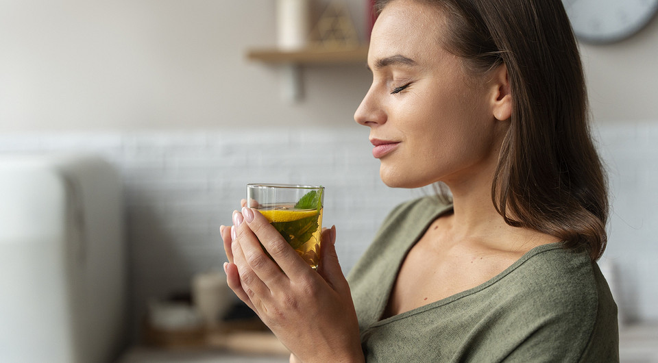 Успокоительные чаи для нервной системы: 10 самых полезных