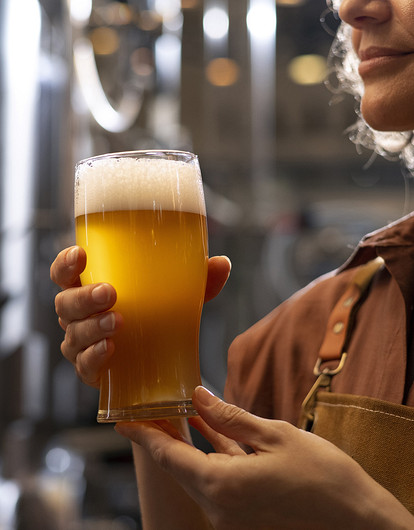 Пиво и гормоны: что содержится в пенном напитке и как влияет на мужчин и женщин