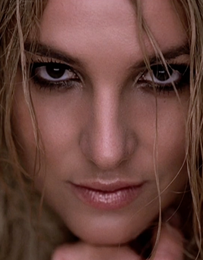 Бритни Спирс публично извинилась перед Джастином Тимберлейком после обвинений в абьюзе