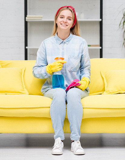 Как почистить диван в домашних условиях: оттираем пятна от вина, соусов, воска