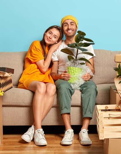 Что подарить друзьям на новоселье: 5 вещей, которым они реально обрадуются