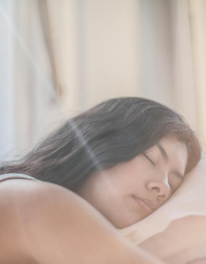 Терапевт раскрыла неожиданные способы борьбы с бессонницей