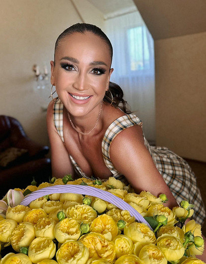 Ольга Бузова спровоцировала слухи о свадьбе