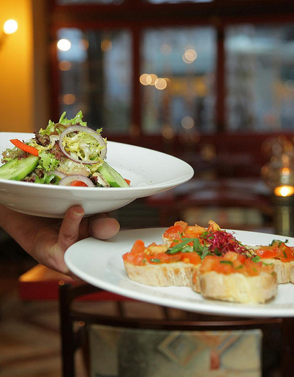 Врач рассказала, какие ужины способствуют набору лишнего веса