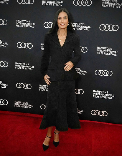 Деми Мур рассказала о состоянии Брюса Уиллиса