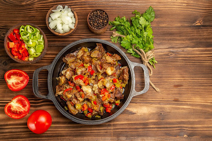 Простые рецепты блюд с мясом, которые оценит вся семья