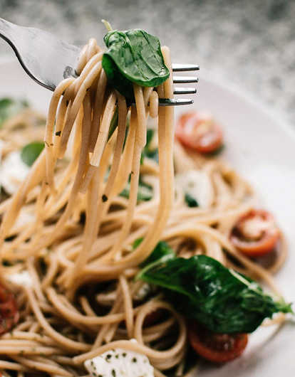 Диетолог рассказал, какие продукты повышают холестерин в крови