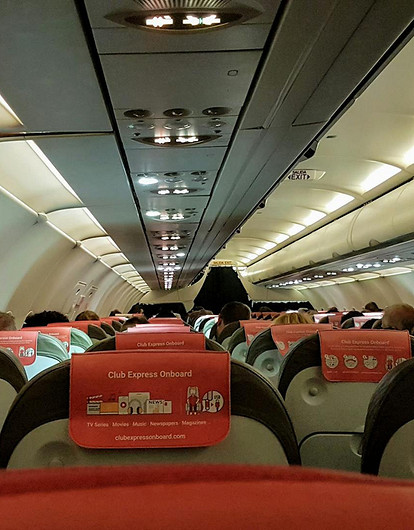 Врач объяснила, как избежать проблем с пищеварением в самолете