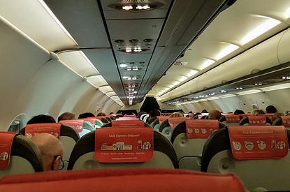 Врач объяснила, как избежать проблем с пищеварением в самолете