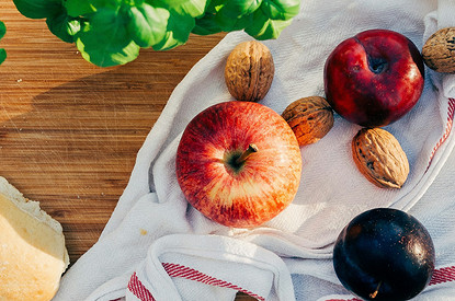 Врач-кардиолог рассказала о пользе овощей и фруктов в зависимости от их цвета