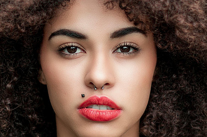 Терапевт предупредила об опасности привычки кусать щеки и губы