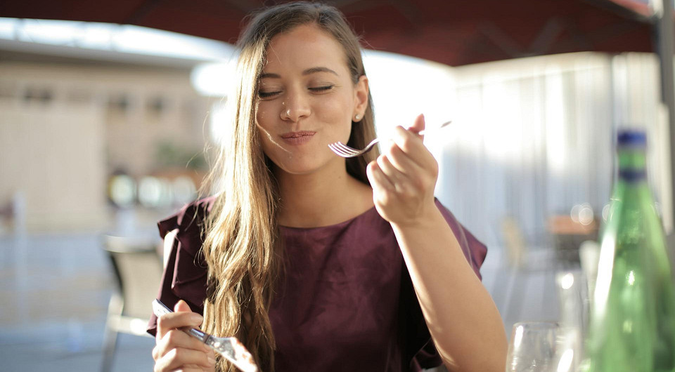 Диетолог рассказал о причинах необычных пищевых пристрастий