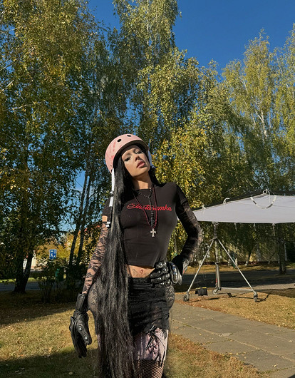 Дуэт Инстасамки и Шнурова может стать самым высокооплачиваемым в России