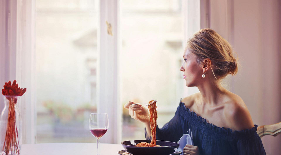 Гастроэнтеролог назвала главные ошибки россиян в питании