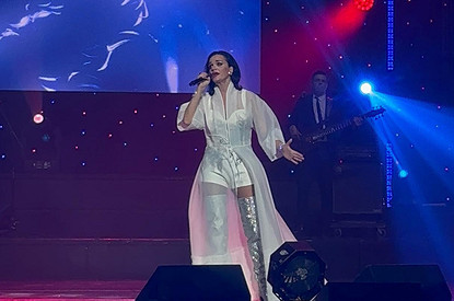 Певица Слава чуть не потеряла сознание на сцене во время выступления