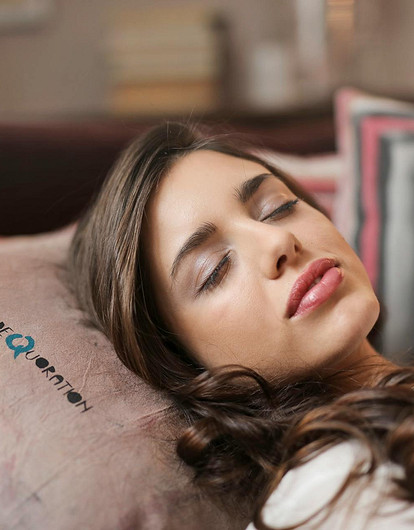 Врач назвала продукты, которые помогут справиться с бессонницей