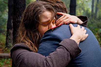 Как поддержать близкого человека в трудные времена и найти правильные слова